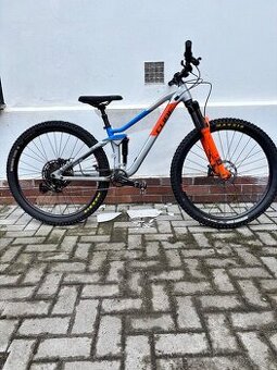CUBE STEREO 120 ROOKIE ACTIONTEAM 27,5