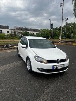 Volkswagen Golf VI 1.6 TDI