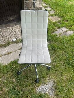Prodám kancelářskou židli - 1