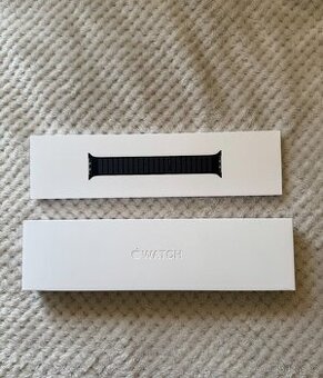 Apple Watch Series 7 41mm Cellular + kožený řemínek zdarma
