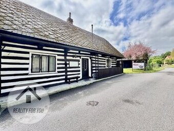 Prodej krásného rodinného domu/chalupy v Rovensku pod Troska