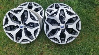 Prodám sadu originálních alu disků - kol Subaru J17 x 7J