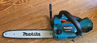 Makita DUC254Z Aku řetězová pila