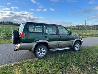 Nissan Terrano II 2.7 TD WAGON 92 kW