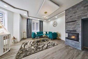 Prodej nového bytu 4+kk s terasou, bazénem a garáží - 1