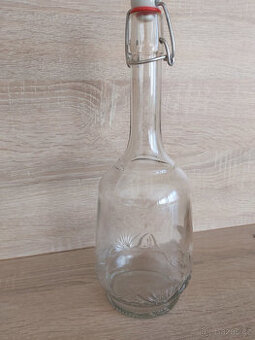 Lahev s patentním uzávěrem