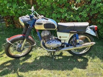 Jawa 350/362 californian