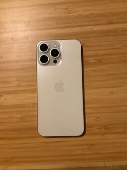 IPhone 15 pro max 256 white titan