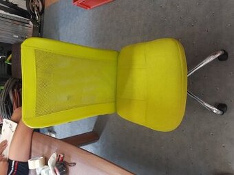 Dětská židle, použitá, plně funkční