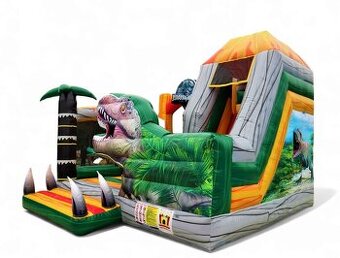 Skákací hrad se skluzavkou