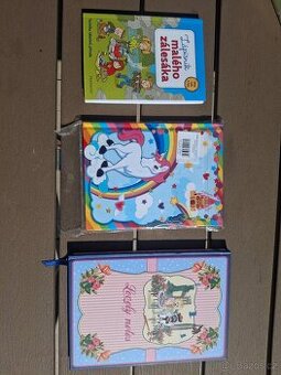 Tři nepoužité notýsky / zápisníky