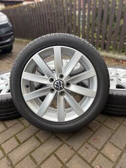 ORIGINÁL Alu Volkswagen PORTO R17, 5x112 - TOP STAV