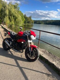 Výfuk Triumph speed triple 1050