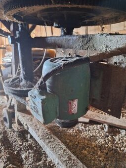 Stavební míchačka