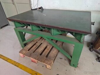 Přesný měřící litinový stůl