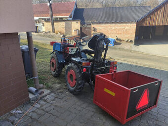 Nákladní bedna za TK