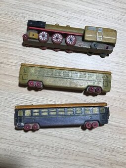 Retro lokomotiva a vlak - Tofa - Schowanek