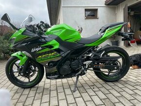 Kawasaki Ninja 400 - 1