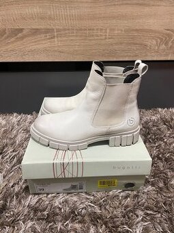 Prodám kožené boty Bugatti, vel. 39