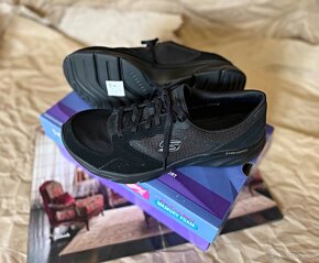 Skechers Sportovní boty, Sneakers D'LUX COMFORT 41