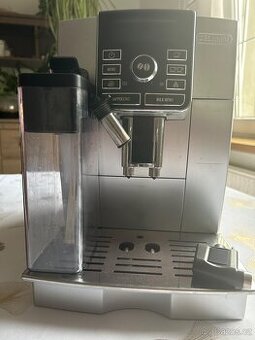 Kávovar DeLonghi