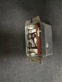 Relé magneta (Škoda) - 1