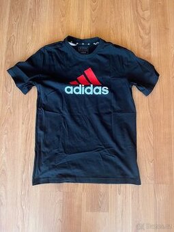 Adidas triko