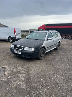 Škoda Octavia 1.8t AGU(combi)