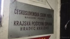 Prodej skleněné cedule Pošta v Hr.králové. - 1