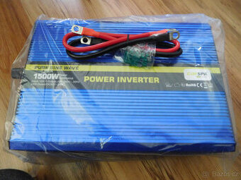 Měníč napětí Carspa P1500-12 12V/230V, 1500W, čistá sinus.