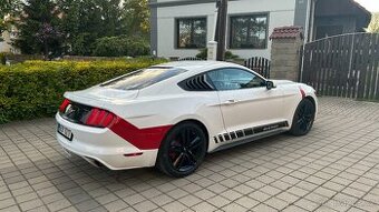 Ford mustang ecoboost performance packet