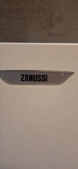 Mrazák zanussi