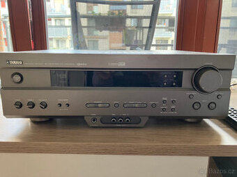 receiver Yamaha RX-V420RDS + yamaha 5repro včetně subwoofer