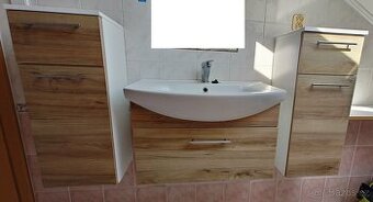 Koupelnový set i s umyvadlem, pákovka Metalia