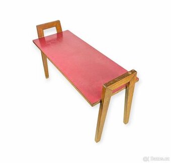 Retro květinový stolek