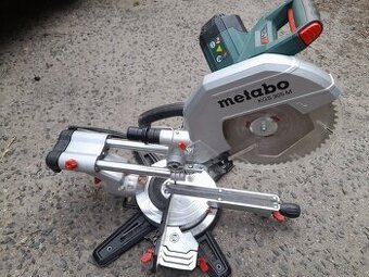 Pokosová pila Metabo KGS 305 M - prořez 100mm