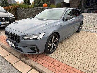 Volvo V90 R-Design T8 AWD, 28 000 km, DPH