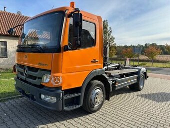 Mercedes Atego 12.240 nosič kontejneru 2012