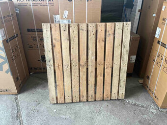 Dřevěné palety 120x120cm