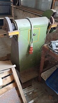 velká stojanová bruska