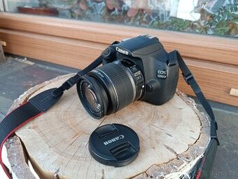 Canon EOS 1200D s příslušenstvím