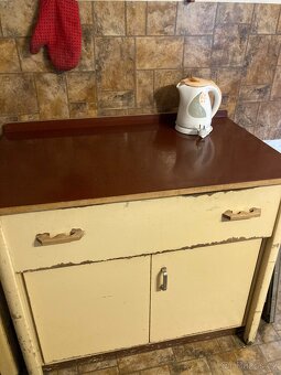 Retro - mycí pult našich prababiček