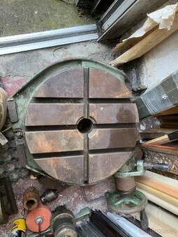 Otočný stůl  na frézu TOS - SRA č.3 průměr 315mm