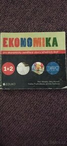 Učebnice ekonomika