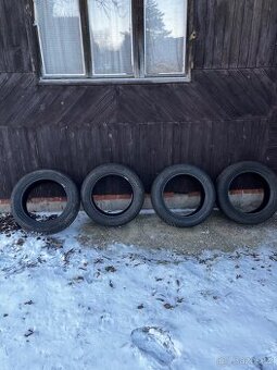 Prodám sadu zimních pneu continetnal 205/55r16