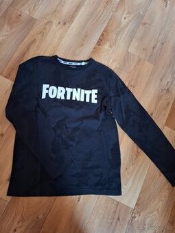 Triko s dlouhým rukávem