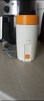 Retro mlýnek na kávu - 1