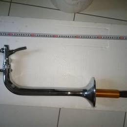 Výčepní stojan kovový 1y kohout materiál chrom