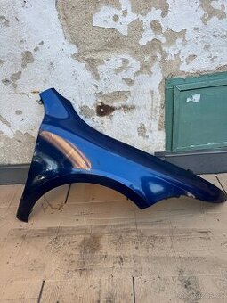 Prodám pravý přední blatnik skoda Superb 2 PREDFACE 2012