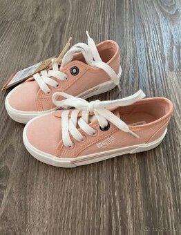 NOVÉ Dívčí tenisky Big Star vel.28